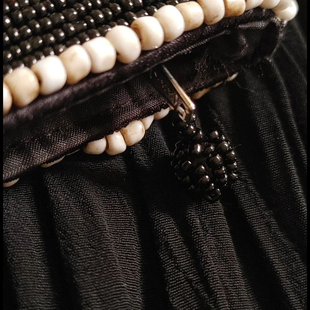 Vintage Beaded Black & Ivory Clutch